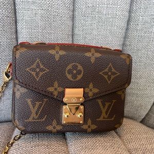 Louis Vuitton The Micro Métis